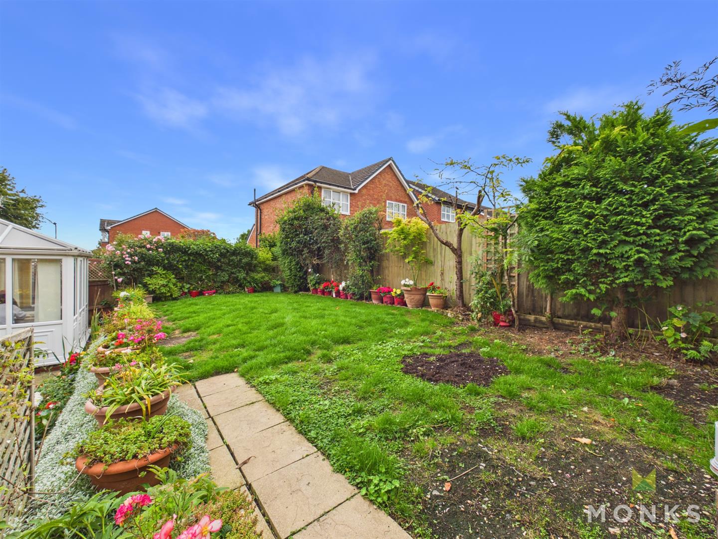 2 St. Annes Drive, Oswestry, SY10 9LU For Sale